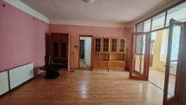 Eladó ház Csongrád