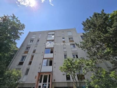 Eladó lakás Pécs