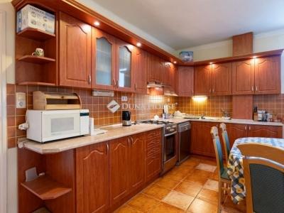 Eladó családi ház Pécs