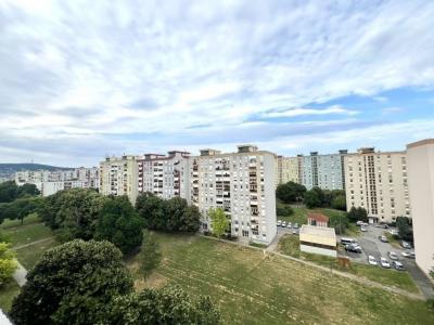Eladó lakás Pécs