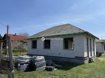 Eladó ikerház Dabas