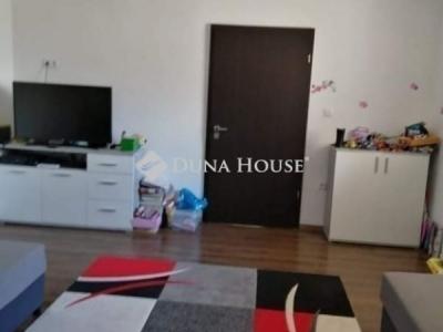 Eladó családi ház Vecsés