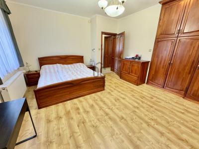 Eladó családi ház Tököl