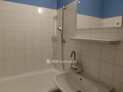 Eladó lakás Pécs