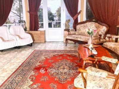 Eladó családi ház Pécs