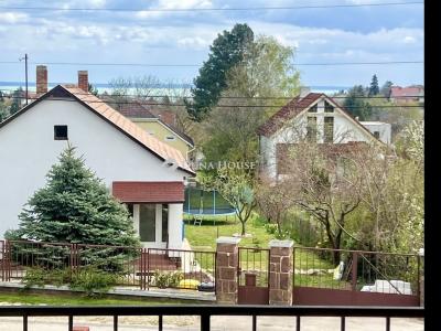 Eladó családi ház Balatonalmádi