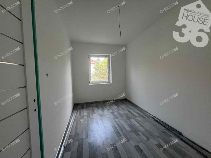Eladó családi ház Izsák