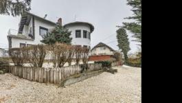 Eladó családi ház Budapest