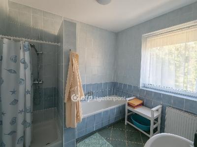 Eladó családi ház Kiskunlacháza