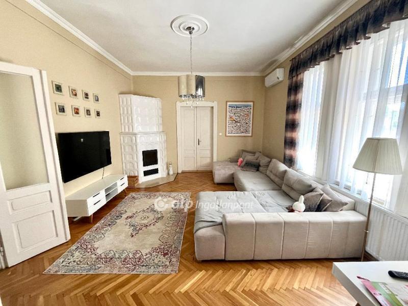 Eladó családi ház Debrecen