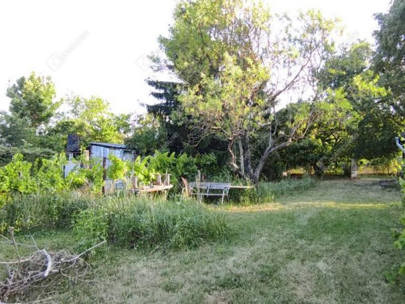 Eladó egyéb telek Veszprém