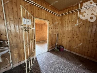 Eladó utcai bejáratú üzlethelység Dunaegyháza