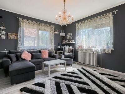 Eladó családi ház Budapest