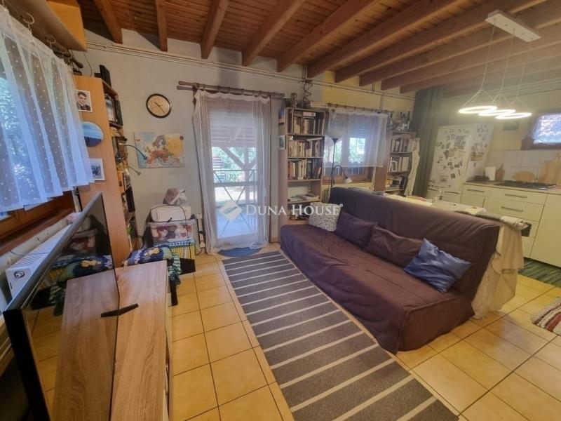 Eladó családi ház Szigethalom