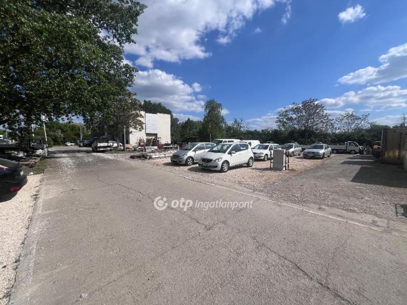 Eladó ipari terület Szeged