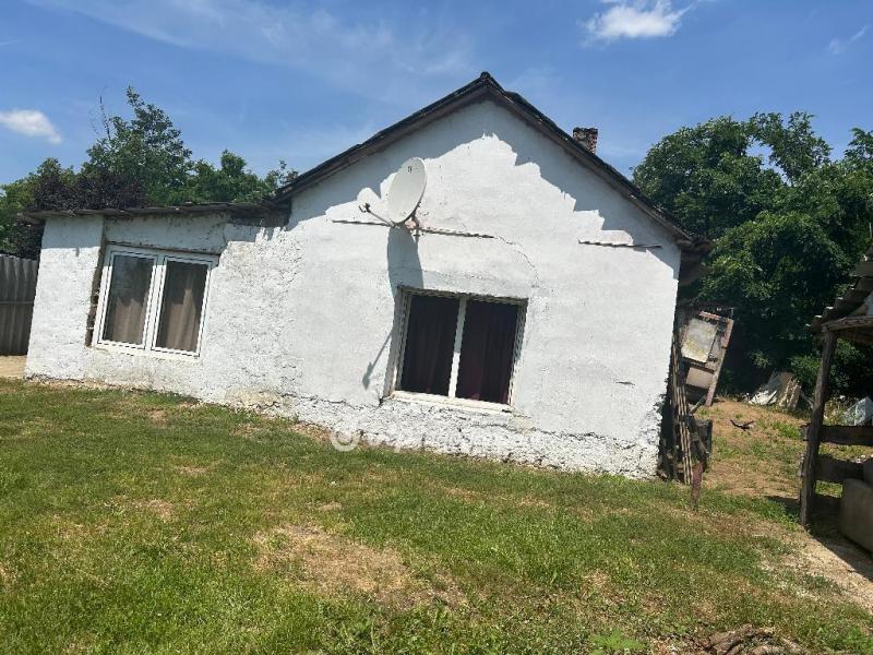 Eladó családi ház Nyírlugos