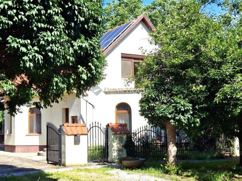 Eladó családi ház Sarkad