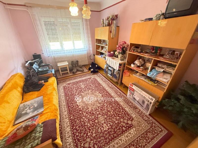 Eladó családi ház Tiszakécske
