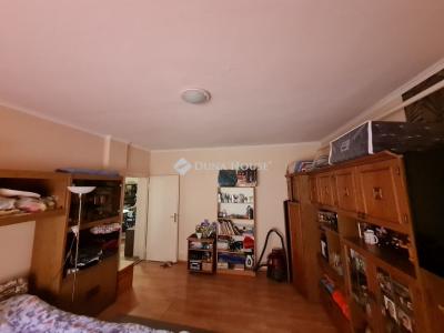 Eladó családi ház Enying