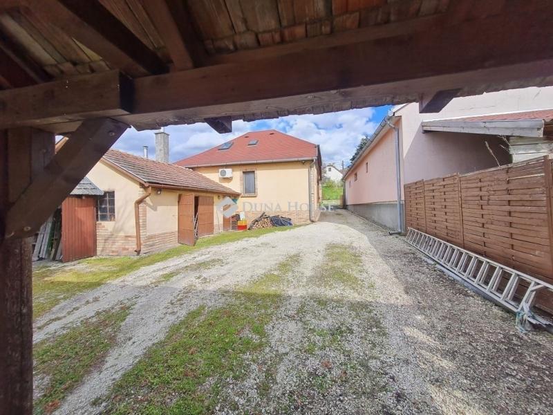 Eladó családi ház Enying