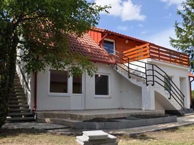 Eladó családi ház Gárdony