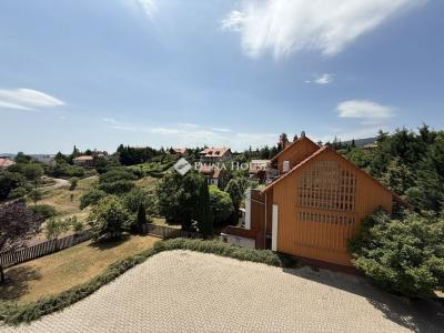 Eladó lakás Pécs