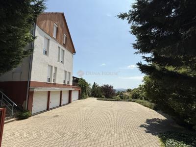 Eladó lakás Pécs