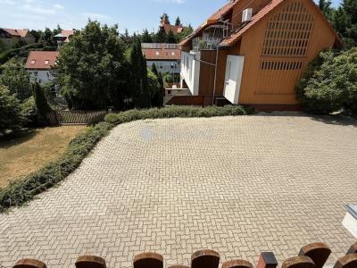 Eladó lakás Pécs