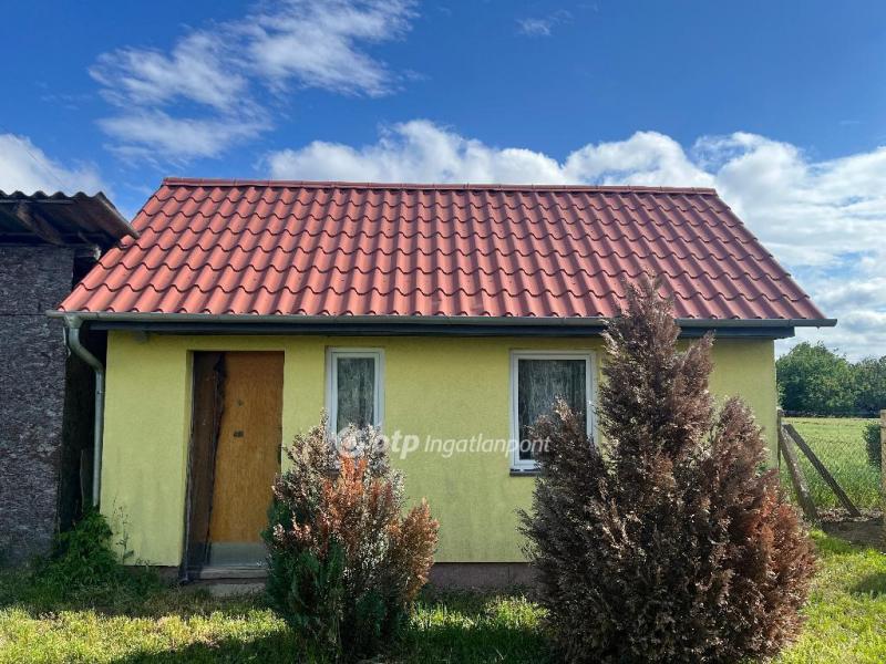 Eladó nyaraló Győr