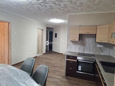 Eladó családi ház Budapest