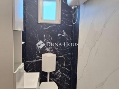 Eladó családi ház Budapest