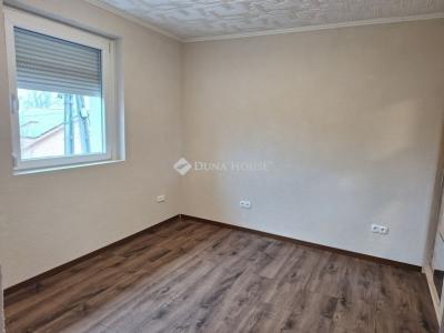 Eladó családi ház Budapest