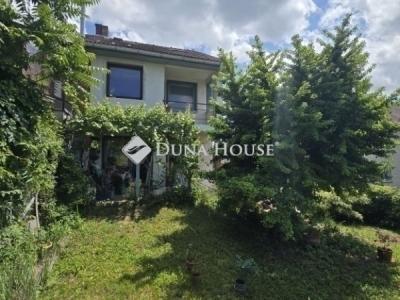 Eladó családi ház Budapest