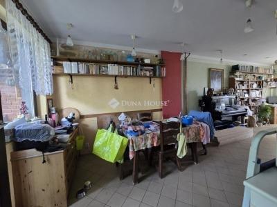 Eladó családi ház Budapest