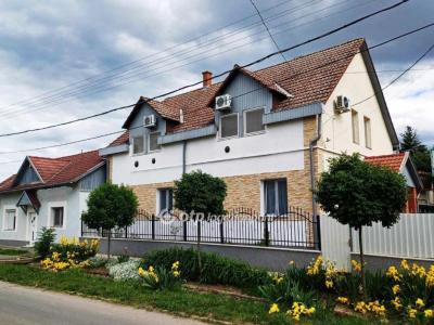 Eladó szálloda, hotel, panzió Abádszalók