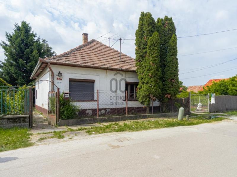 Eladó családi ház Gyömrő