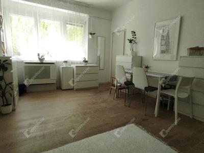 Eladó lakás Veszprém