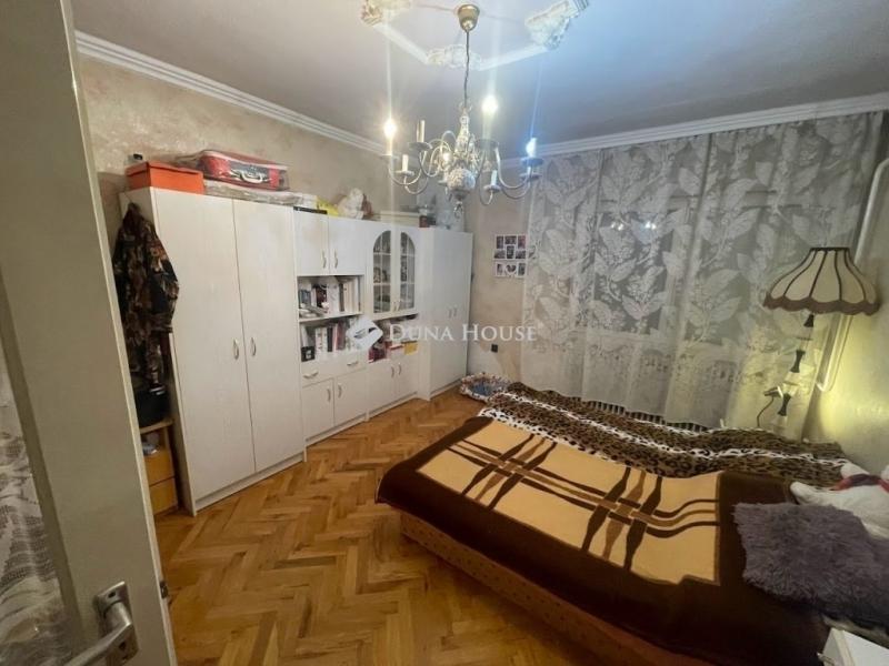 Eladó családi ház Kecskemét