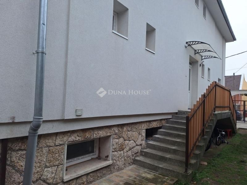 Eladó családi ház Budapest