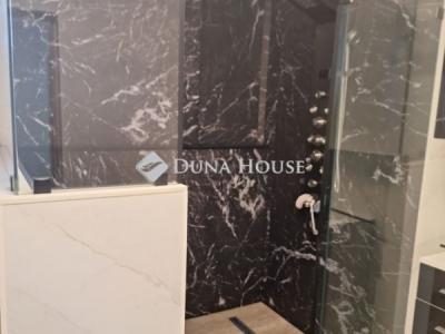 Eladó családi ház Budapest