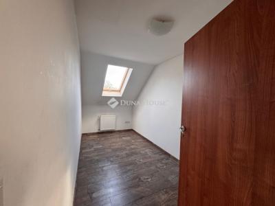 Eladó családi ház Budapest