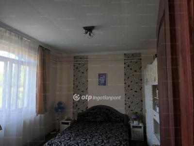 Eladó családi ház Hajdúböszörmény