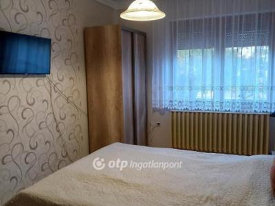 Eladó családi ház Hajdúböszörmény