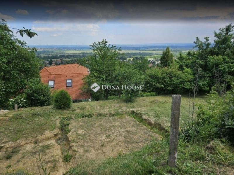 Eladó lakóövezeti telek Pomáz