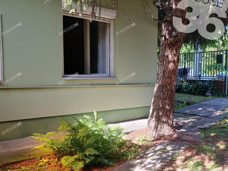 Eladó családi ház Budapest