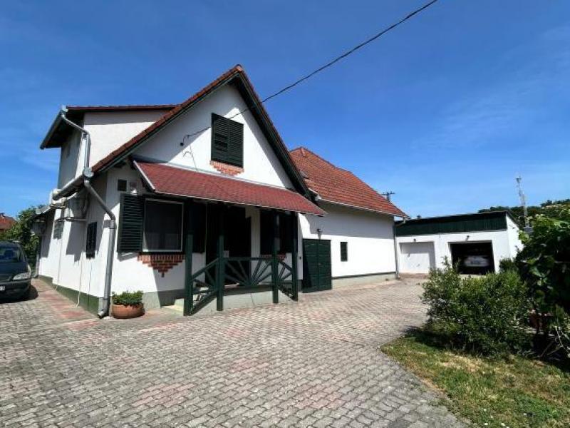 Eladó szálloda, hotel, panzió Villány