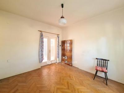 Eladó családi ház Budapest