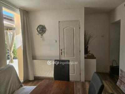 Eladó családi ház Budapest