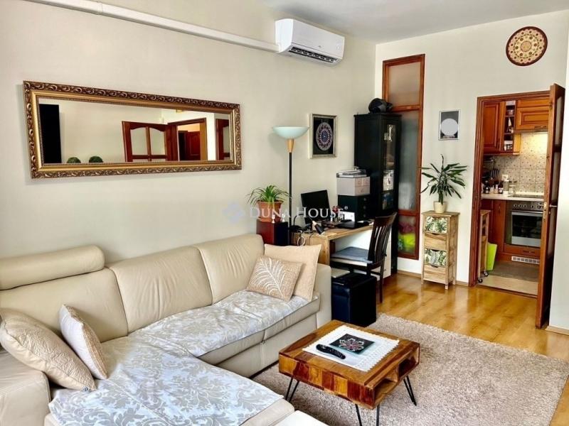 Eladó lakás Budapest