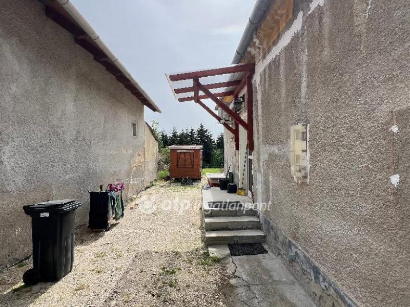 Eladó családi ház Kup